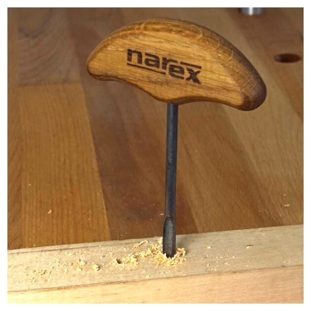 NA835005_2.jpg