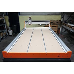 Stepcraft Q408 vaccum table incl vaccum pump